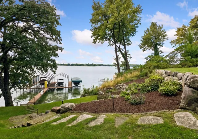 Photo 4 of Single family home for sale at 4105 County Rd 44, Mound, MN 55364 | MLS# 7148036 | Listing updated on 2026-09-26
