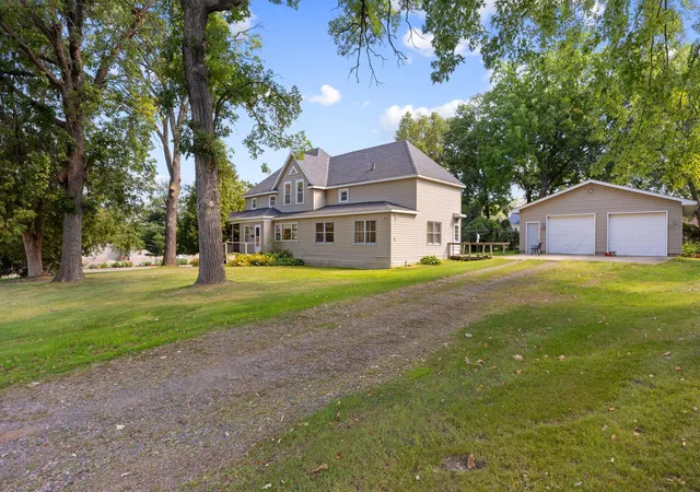 Photo 2 of Single family home for sale at 105 3rd Street Se, Aitkin, MN 56431 | MLS# 7148045 | Listing updated on 2026-10-08