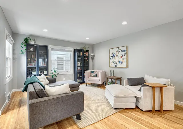 Photo 3 of Sale Pending at 2613 Webster Ave S, Minneapolis, MN 55416 | MLS# 7148048 | Listing updated on 2026-10-22