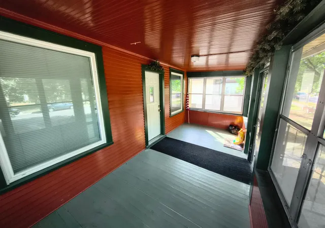 Photo 2 of Single family home for sale at 830 Mckinley Pl S, Saint Cloud, MN 56301 | MLS# 7148049 | Listing updated on 2026-09-22