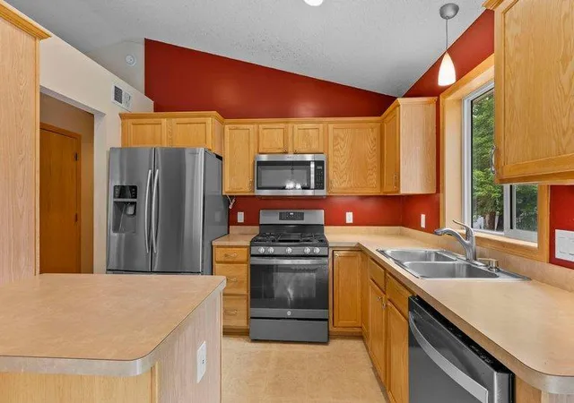 Photo 4 of Single family home for sale at 23611 Flora Ct NW, Saint Francis, MN 55070 | MLS# 7148073 | Listing updated on 2026-09-30