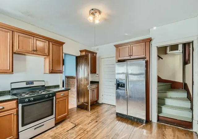 Photo 4 of House for sale at 2541 3rd Avenue S, Minneapolis, MN 55404 | MLS# 7148074 | Listing updated on 2026-09-22