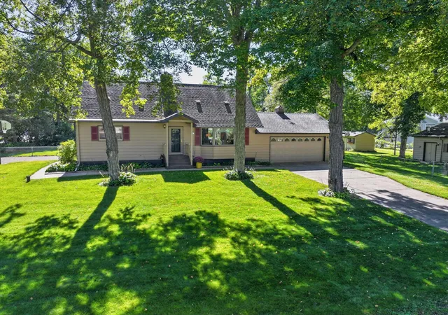 Photo 1 of Sale Pending at 471 Three Havens Dr Ne, Alexandria, MN 56308 | MLS# 7148079 | Listing updated on 2026-09-28