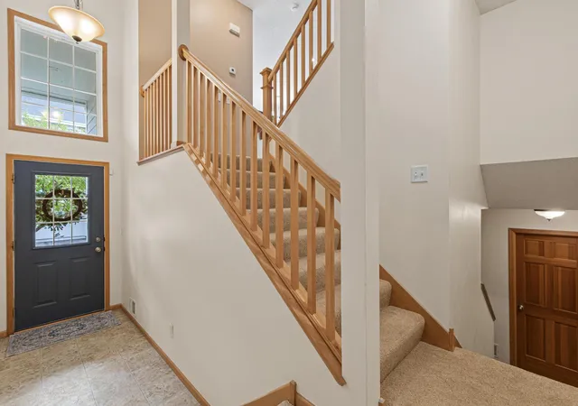 Photo 2 of Single family home for sale at 15649 Eagleview Way #1009, Saint Paul, MN 55124 | MLS# 7148109 | Listing updated on 2026-10-02