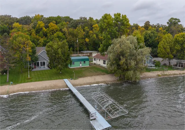 Photo 3 of Sale Pending at 12149 Fern Beach Dr, Detroit Lakes, MN 56501 | MLS# 7148112 | Listing updated on 2026-10-01