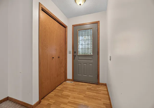 Photo 3 of Sale Pending at 50505 River Rd, Rush City, MN 55069 | MLS# 7148123 | Listing updated on 2026-10-08