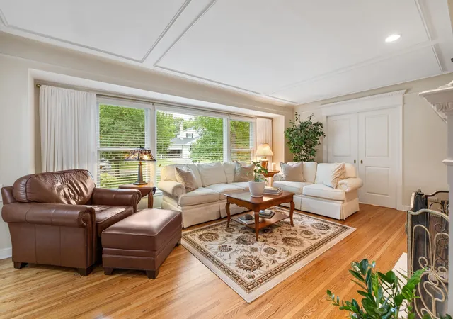 Photo 3 of Single family home for sale at 5212 Richwood Dr, Minneapolis, MN 55436 | MLS# 7148139 | Listing updated on 2026-10-08