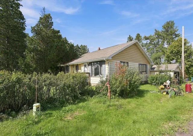 Photo 3 of Single family home for sale at 4103 Munger Shaw Rd, Cloquet, MN 55720 | MLS# 7148160 | Listing updated on 2026-10-04