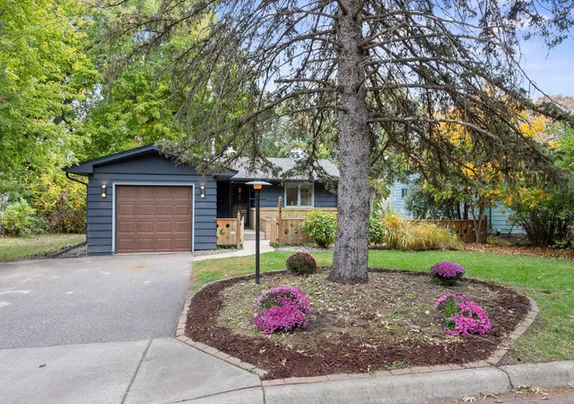 Photo 3 of Single family home for sale at 3346 Kyle Ave N, Minneapolis, MN 55422 | MLS# 7148176 | Listing updated on 2026-10-09