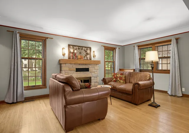 Photo 3 of Single family home for sale at 5612 12th Avenue S, Minneapolis, MN 55417 | MLS# 7148179 | Listing updated on 2026-09-30
