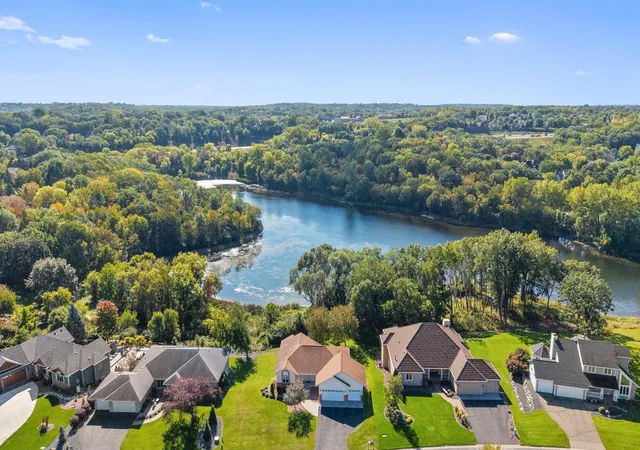 Photo 3 of Single family home for sale at 1588 Blackhawk Lake Dr, Saint Paul, MN 55122 | MLS# 7148185 | Listing updated on 2026-10-01