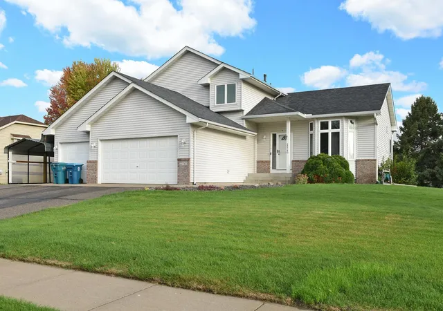 Photo 2 of Single family home for sale at 22740 Fawn Trl, Rogers, MN 55374 | MLS# 7148196 | Listing updated on 2026-09-24