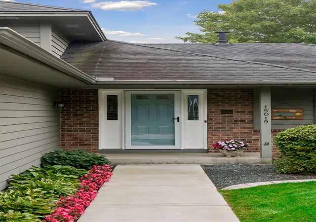 Photo 2 of Single family home for sale at 15019 Village Woods Dr, Eden Prairie, MN 55347 | MLS# 7148202 | Listing updated on 2026-10-05