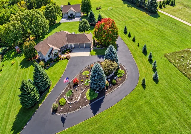 Photo 2 of Mansion for sale at 12355 40th Street N, Stillwater, MN 55082 | MLS# 7148205 | Listing updated on 2026-10-17