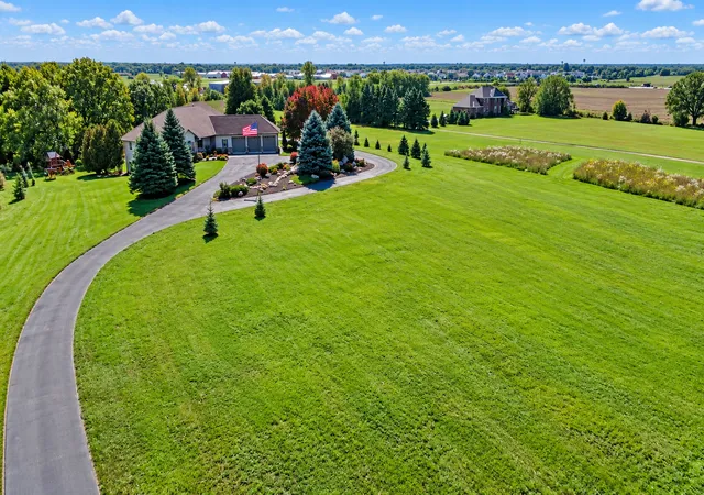 Photo 3 of Mansion for sale at 12355 40th Street N, Stillwater, MN 55082 | MLS# 7148205 | Listing updated on 2026-10-27