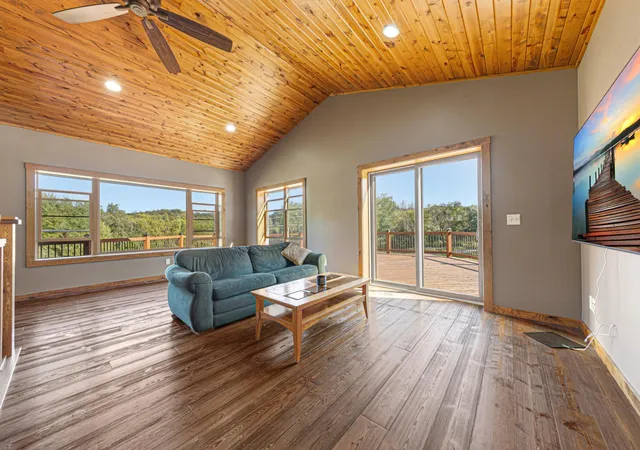 Photo 4 of Single family home for sale at 57317 178th Lane, Good Thunder, MN 56037 | MLS# 7148208 | Listing updated on 2026-10-06