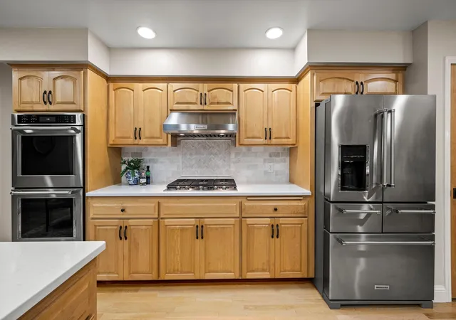 Photo 4 of Single family home for sale at 10065 170th Street W, Lakeville, MN 55044 | MLS# 7148213 | Listing updated on 2026-09-24