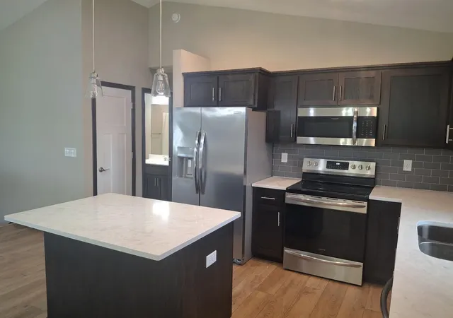 Photo 4 of Single family home for sale at 1213 Olivia St SE St, New Prague, MN 56071 | MLS# 7148218 | Listing updated on 2026-09-22