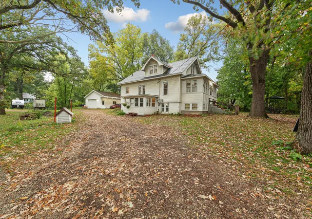 Photo 2 of Single family home for sale at 1030 Willow St, Faribault, MN 55021 | MLS# 7148232 | Listing updated on 2026-10-05