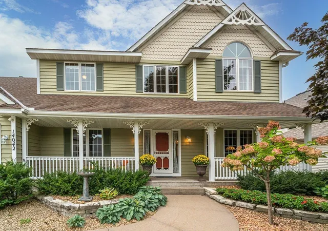 Photo 3 of Sale Pending at 14042 Forest Ln, Saint Paul, MN 55124 | MLS# 7148236 | Listing updated on 2026-10-05