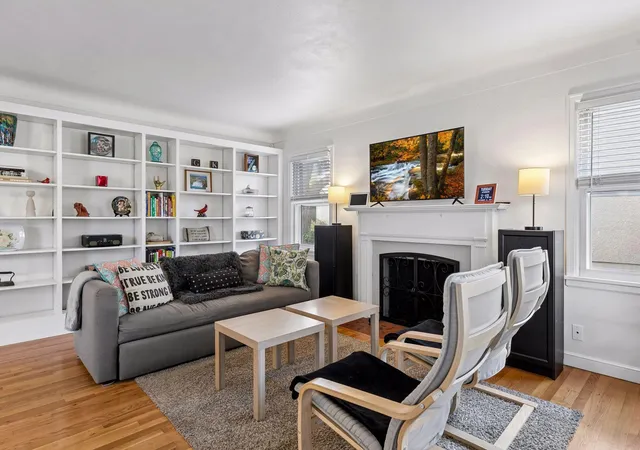 Photo 4 of Single family home for sale at 776 Parkview Ave, Saint Paul, MN 55117 | MLS# 7148242 | Listing updated on 2026-10-07