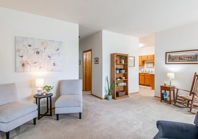 Photo 4 of Townhouse for sale at 5319 University Dr S #B, Fargo, ND 58104 | MLS# 7148243 | Listing updated on 2026-10-01