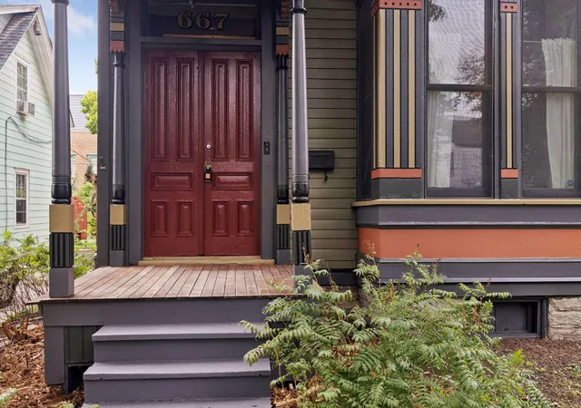 Photo 3 of Single family home for sale at 667 5th Street E, Saint Paul, MN 55106 | MLS# 7148244 | Listing updated on 2026-10-06