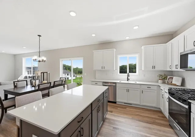 Photo 4 of Single family home for sale at 843 Walnut Grv Ln, Hanover, MN 55341 | MLS# 7148247 | Listing updated on 2026-10-07