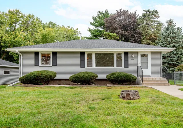 Photo 1 of Single family home for sale at 416 21st Avenue S, South Saint Paul, MN 55075 | MLS# 7148259 | Listing updated on 2026-10-07