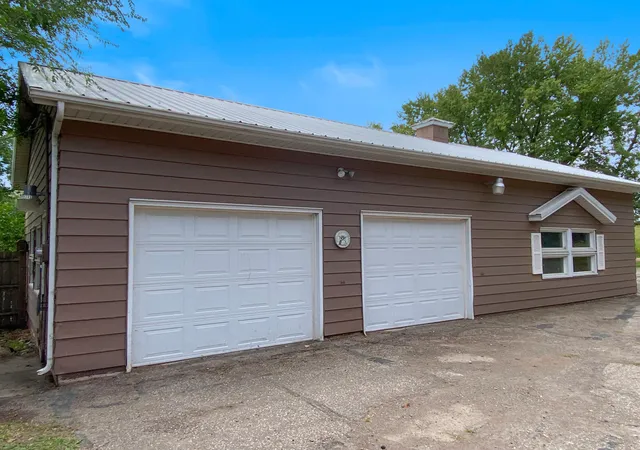 Photo 3 of Single family home for sale at 4140 Fillmore Ave NW, Maple Lake, MN 55358 | MLS# 7148285 | Listing updated on 2026-09-23