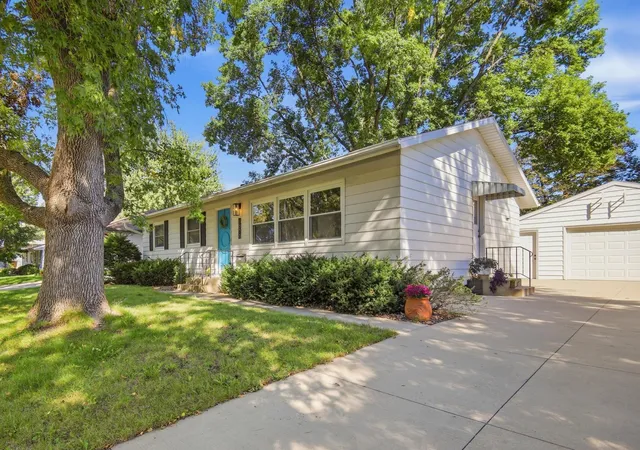 Photo 1 of Single family home for sale at 1638 8th Avenue Se, Rochester, MN 55904 | MLS# 7148286 | Listing updated on 2026-10-07