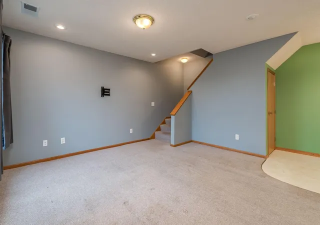 Photo 3 of Single family home for sale at 108 Tanager Path, Mankato, MN 56001 | MLS# 7148303 | Listing updated on 2026-09-22