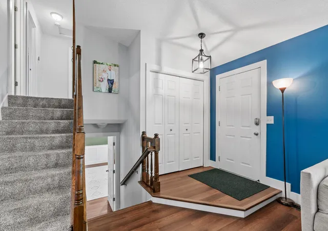 Photo 4 of Single family home for sale at 9150 Orchid Ln N, Maple Grove, MN 55369 | MLS# 7148311 | Listing updated on 2026-10-09