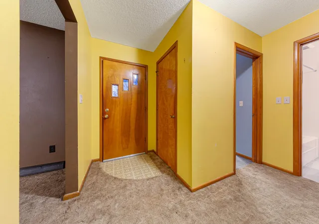 Photo 2 of Single family home for sale at 320 2nd Street NW, New Richland, MN 56072 | MLS# 7148338 | Listing updated on 2026-10-28