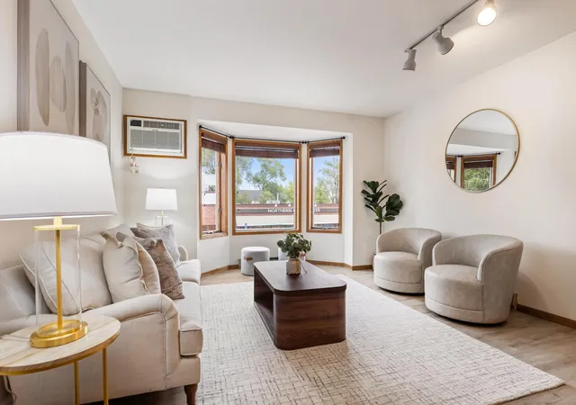 Photo 4 of Condo for sale at 2425 E Franklin Ave #205, Minneapolis, MN 55406 | MLS# 7148357 | Listing updated on 2026-10-01