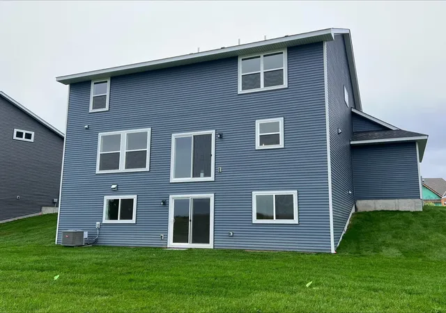 Photo 1 of Single family home for sale at 7460 Lotus Ln, Hugo, MN 55038 | MLS# 7148360 | Listing updated on 2026-09-22