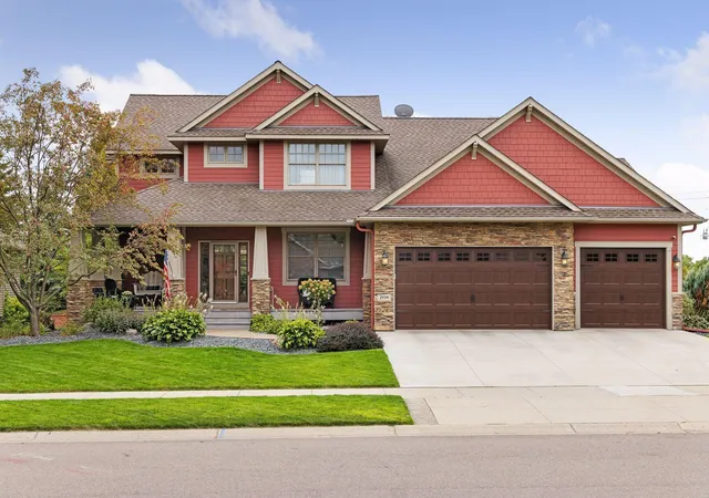 Photo 1 of Single family home for sale at 2934 Bobcat Trl NW, Prior Lake, MN 55372 | MLS# 7148366 | Listing updated on 2026-09-25