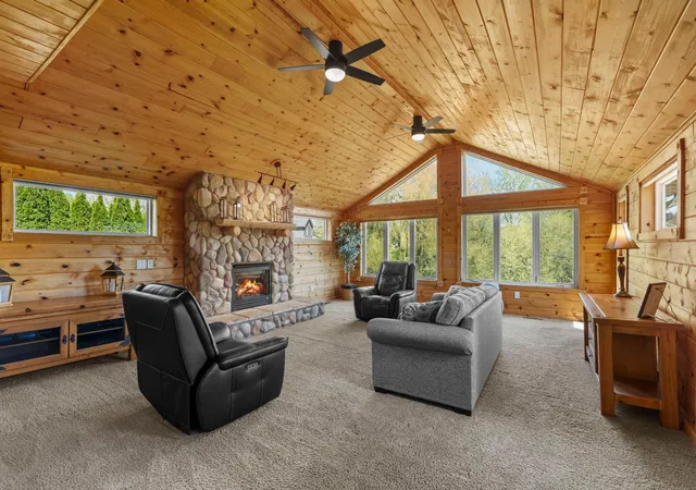 Photo 3 of Single family home for sale at 1839 Quebec St, Hugo, MN 55038 | MLS# 7148375 | Listing updated on 2026-09-25