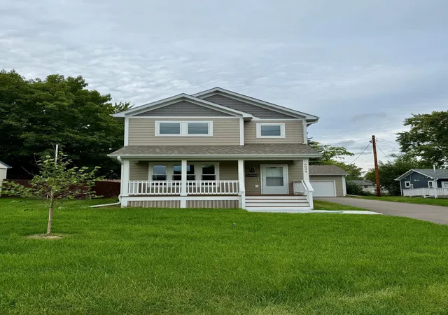 Single family home for sale at 9034 Park Ave S, Minneapolis, MN 55420 | MLS# 7148406