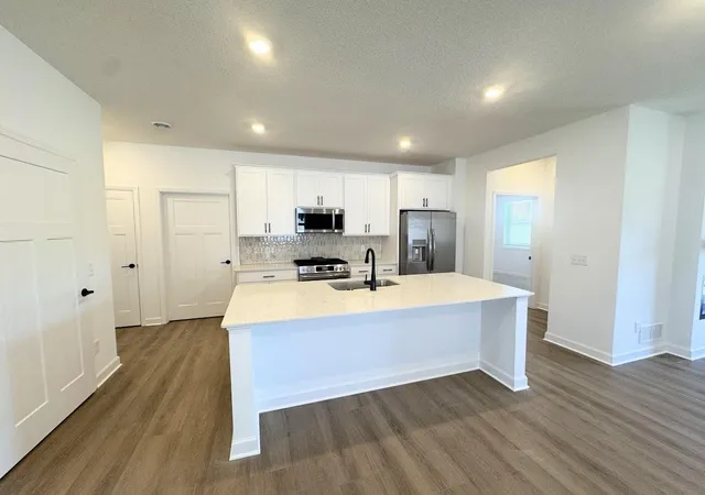 Photo 3 of Single family home for sale at 750 Vista Ct, Hanover, MN 55341 | MLS# 7148431 | Listing updated on 2026-10-08