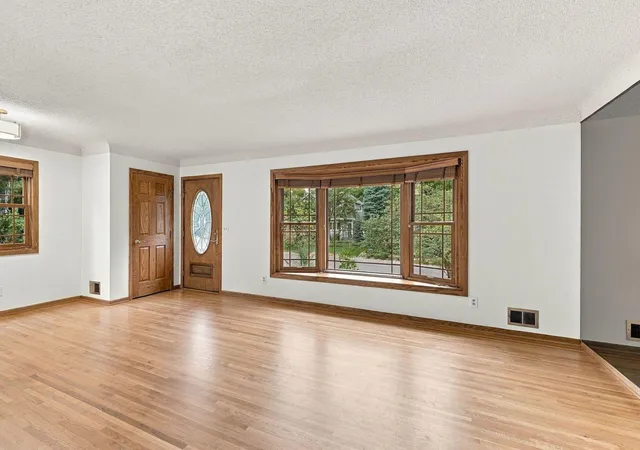 Photo 4 of Single family home for sale at 5136 Bedford Ave, Minneapolis, MN 55436 | MLS# 7148435 | Listing updated on 2026-09-29