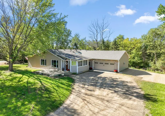 Photo 1 of Single family home for sale at 11966 235th Street E, Lakeville, MN 55044 | MLS# 7148480 | Listing updated on 2026-09-28