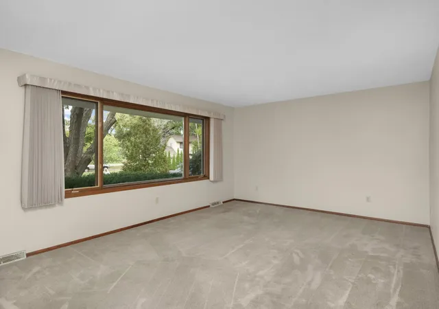 Photo 2 of Single family home for sale at 5220 Cottonwood Ln N, Minneapolis, MN 55442 | MLS# 7148493 | Listing updated on 2026-10-02