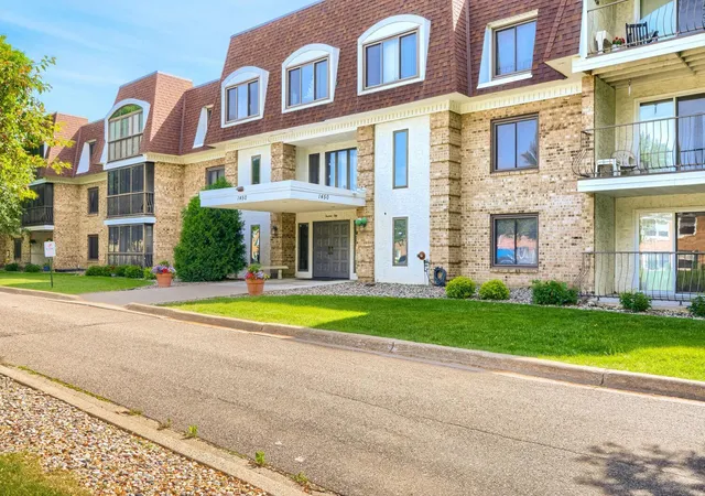 Photo 1 of Condo for sale at 1450 Bidwell St #108, Saint Paul, MN 55118 | MLS# 7148513 | Listing updated on 2026-09-22