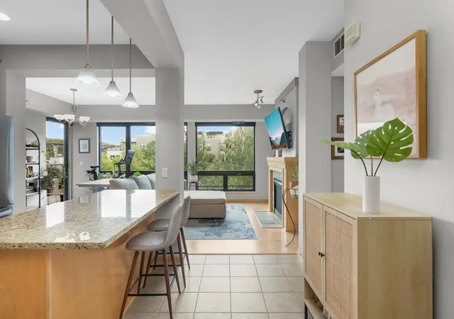 Photo 2 of Condo for sale at 284 Spring St #307, Saint Paul, MN 55102 | MLS# 7148531 | Listing updated on 2026-10-19