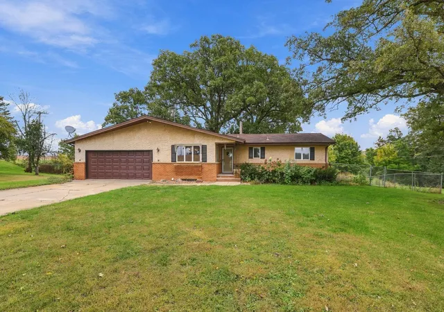 Photo 1 of Single family home for sale at 10225 Jersey Ave, Chaska, MN 55318 | MLS# 7148540 | Listing updated on 2026-09-30