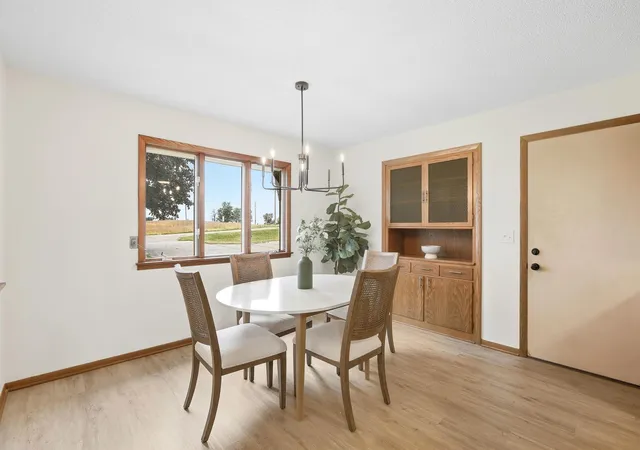 Photo 4 of Single family home for sale at 10225 Jersey Ave, Chaska, MN 55318 | MLS# 7148540 | Listing updated on 2026-09-30