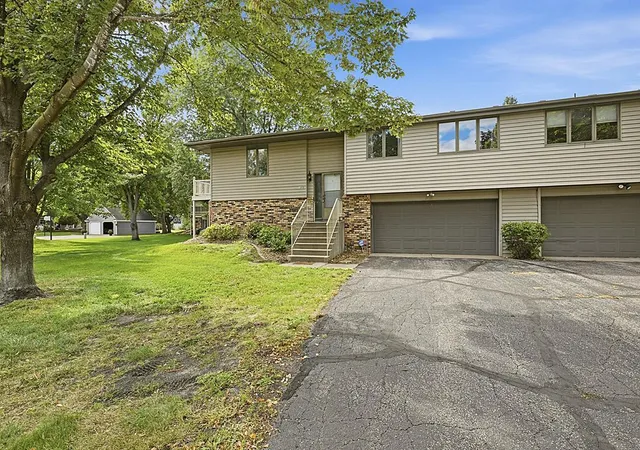Photo 1 of Single family home for sale at 1305 12th Avenue N, Saint Cloud, MN 56303 | MLS# 7148543 | Listing updated on 2026-10-05
