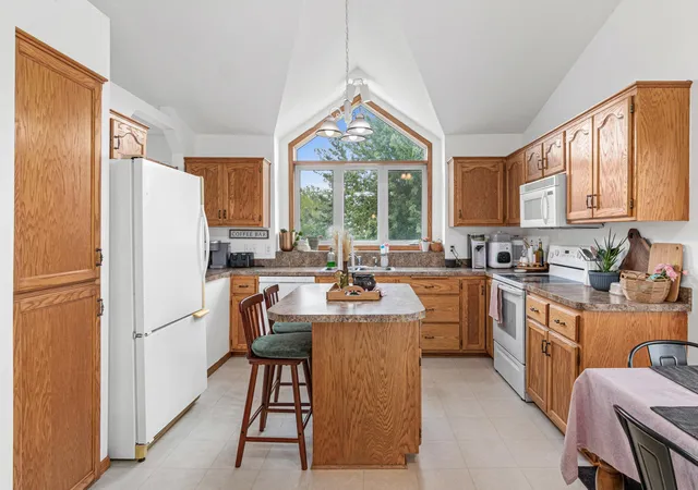 Photo 3 of Single family home for sale at 23368 Jonquil St NW, Saint Francis, MN 55070 | MLS# 7148558 | Listing updated on 2026-10-02
