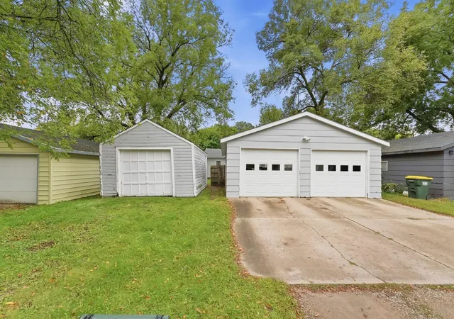 Photo 4 of Single family home for sale at 511 14th Street SW, Willmar, MN 56201 | MLS# 7148566 | Listing updated on 2026-09-22